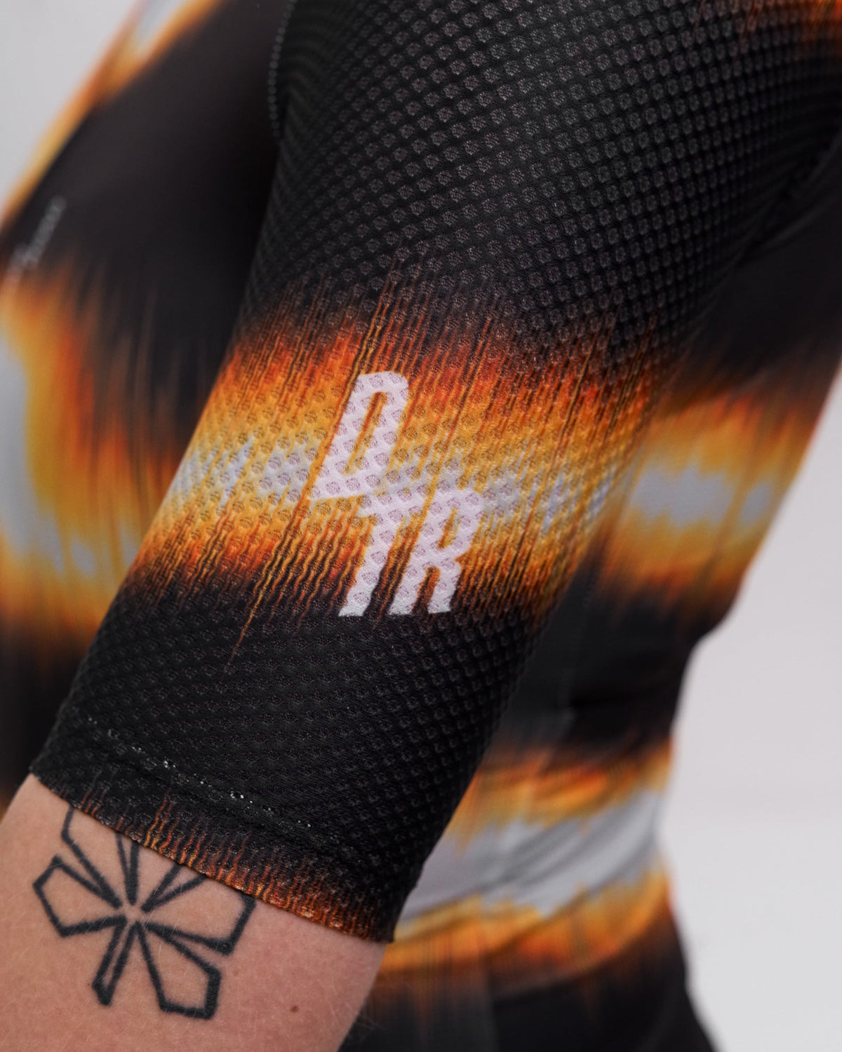 Maillot Resilience Mujer — Brown and Grey