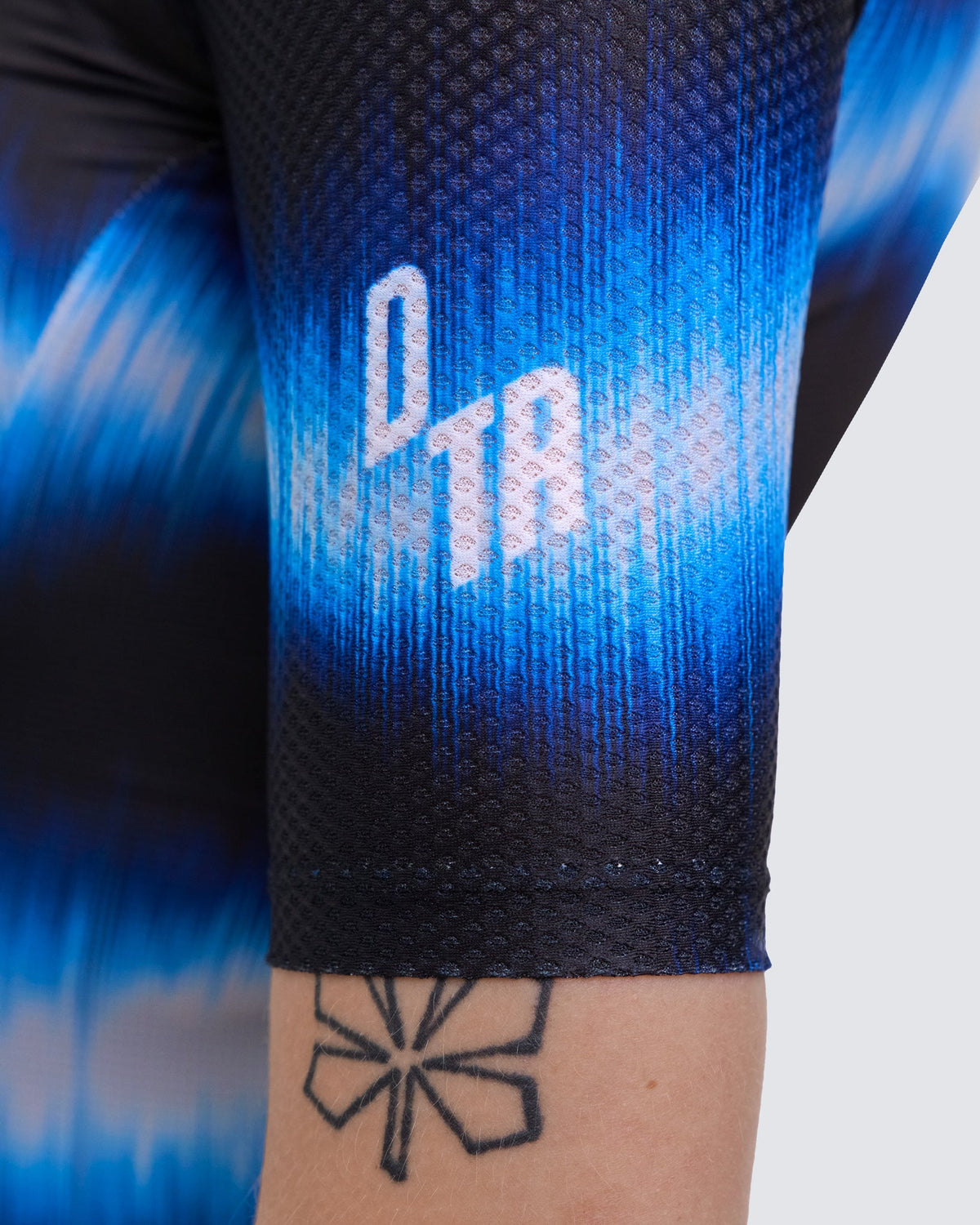 Maillot Resilience Mujer — Blue and Grey