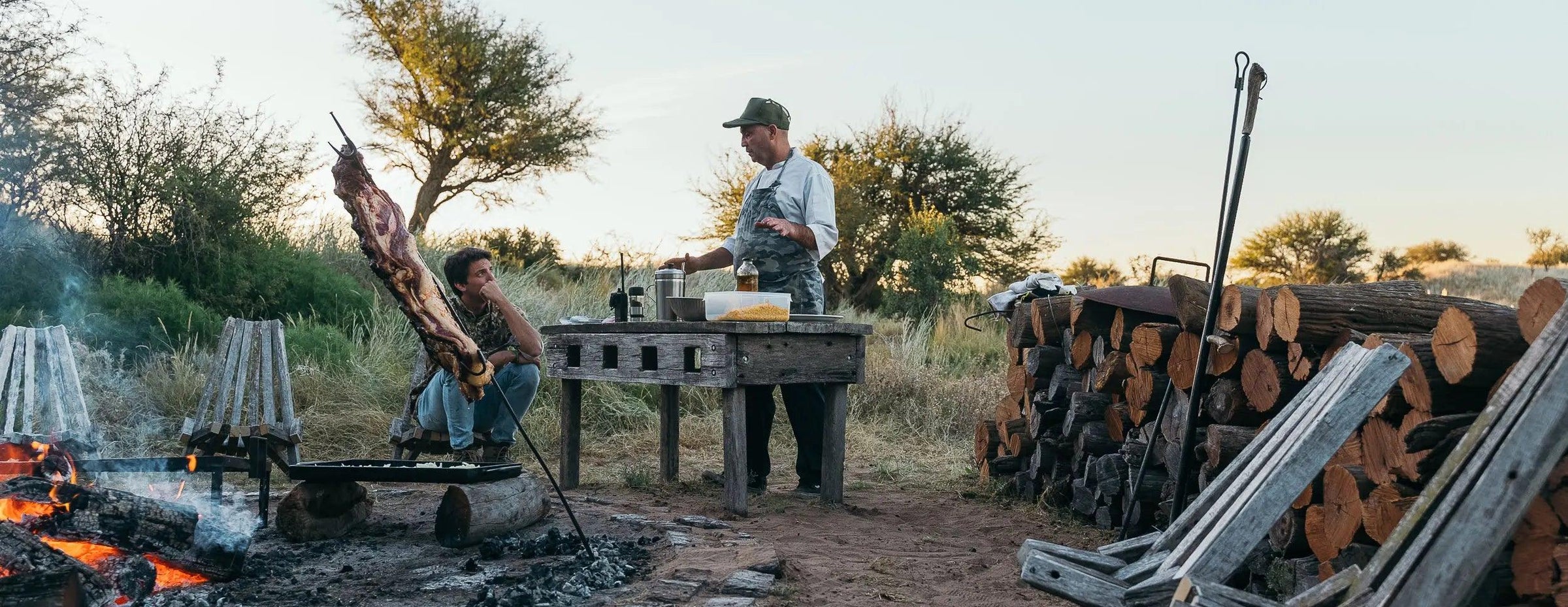 cocina y barbacoa outdoor de exterior con leña