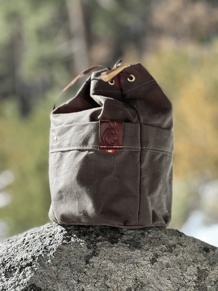 BOLSO BUSHPOT OILSKIN - Young Wild Hunters