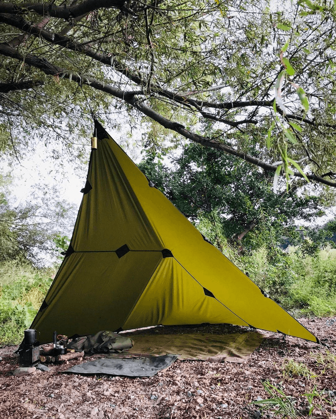 Lona de piel encerada Bushcraft España de 10x10 pies - Young Wild Hunters