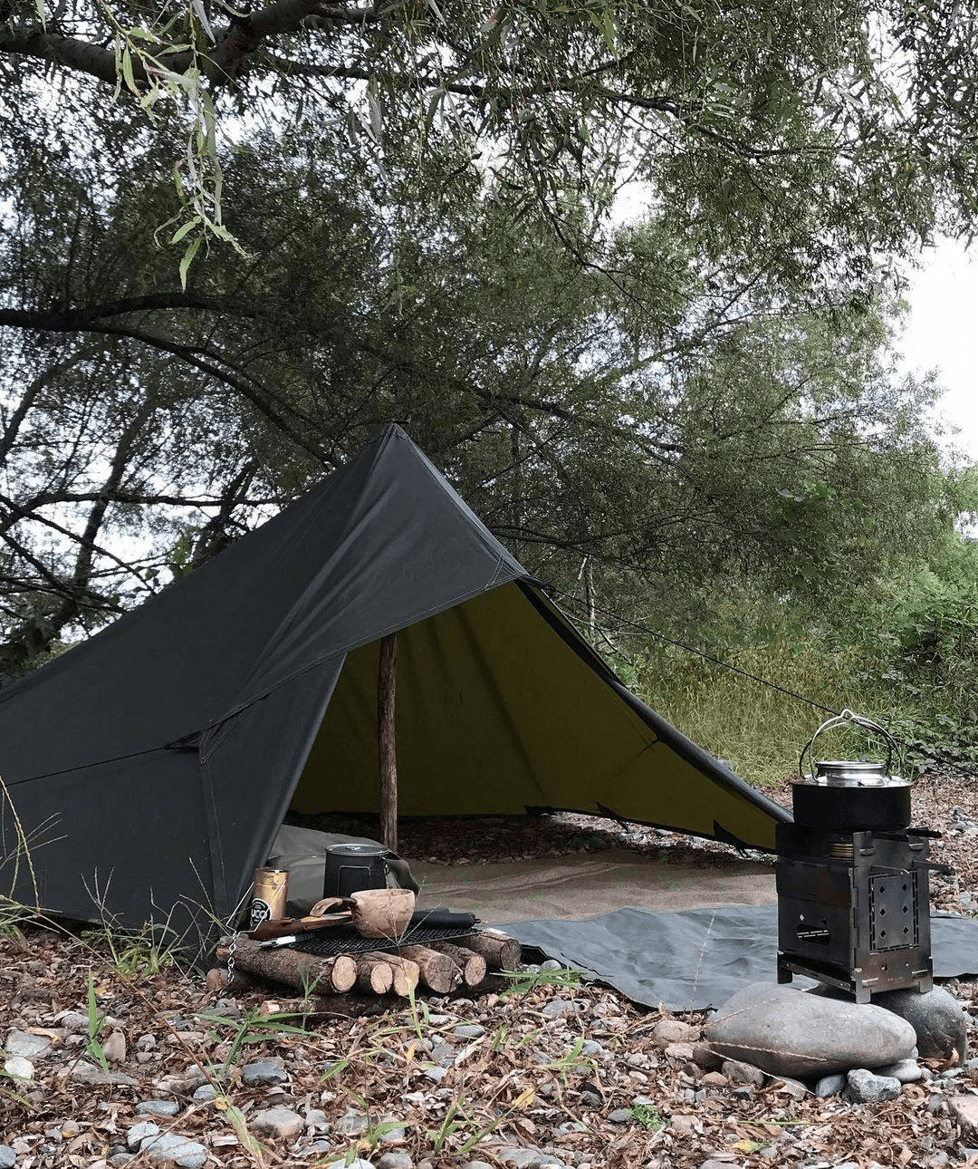 Lona de piel encerada Bushcraft España de 10x10 pies - Young Wild Hunters