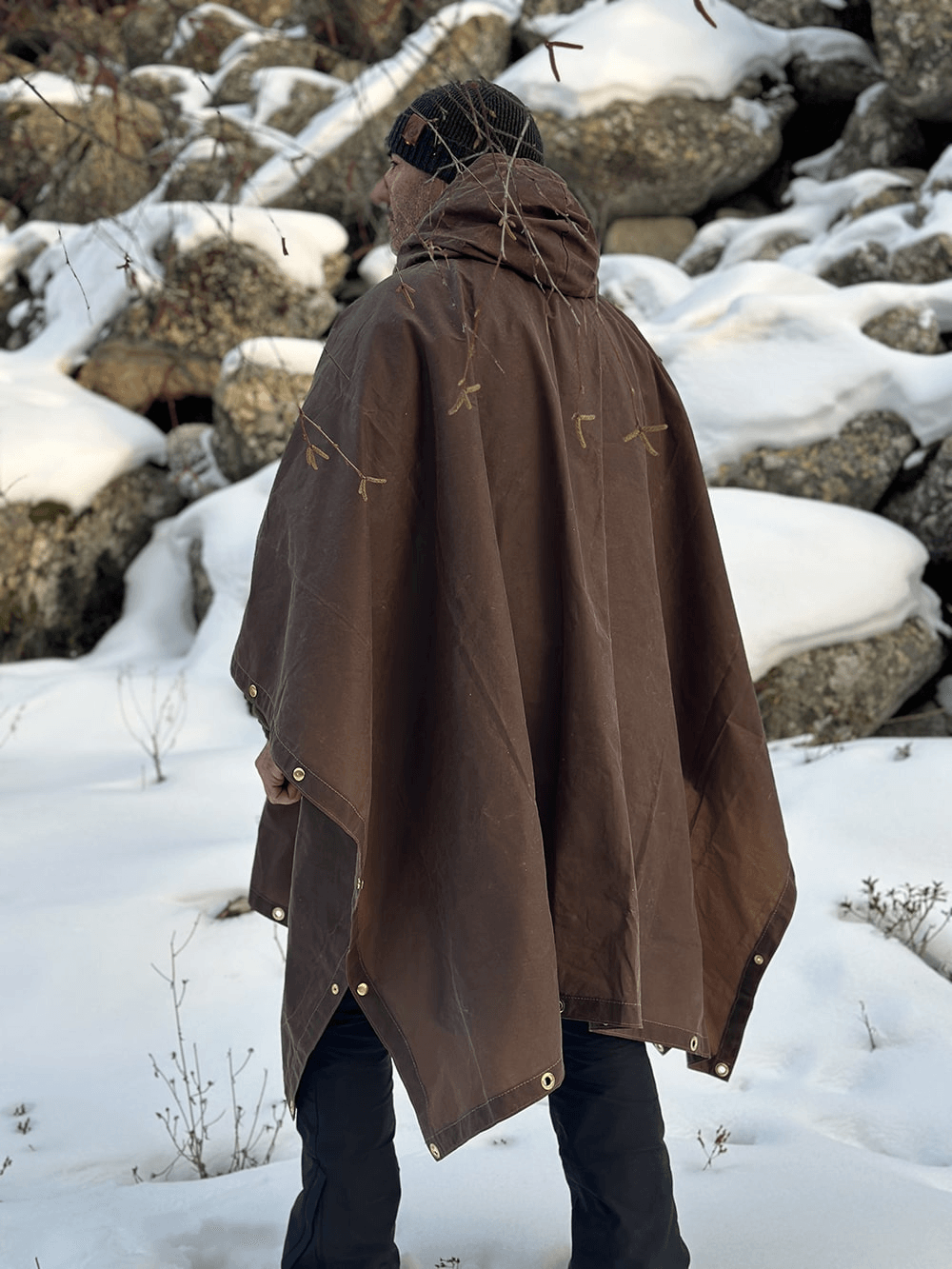 Oilskin Poncho Shelter - Young Wild Hunters