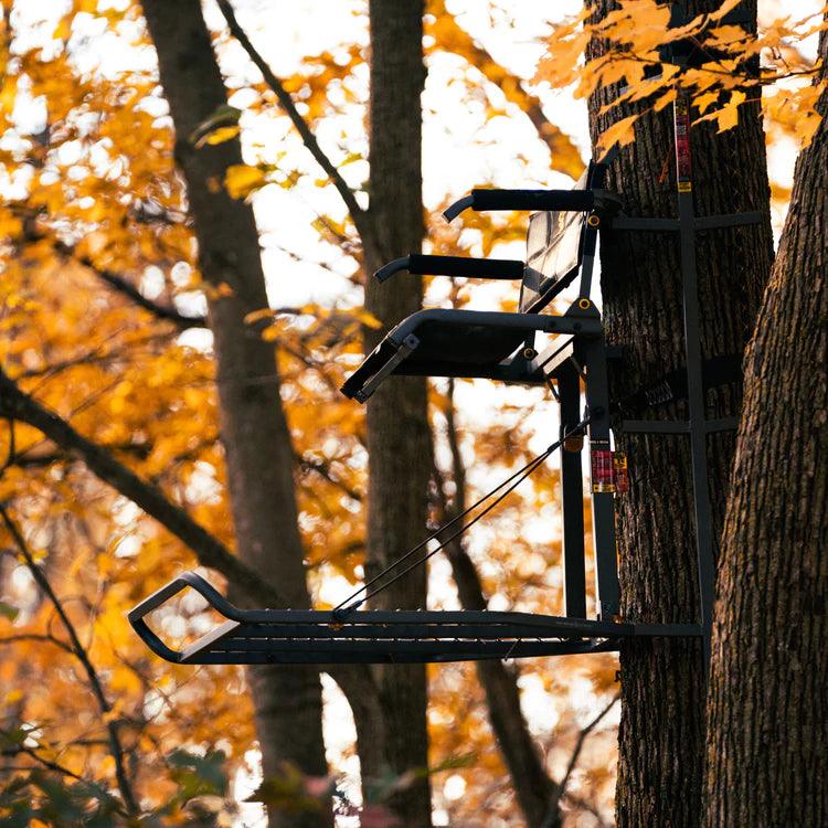 BIG FOOT™ TEARTUFF™ XL LOUNGER HANG-ON - Young Wild Hunters