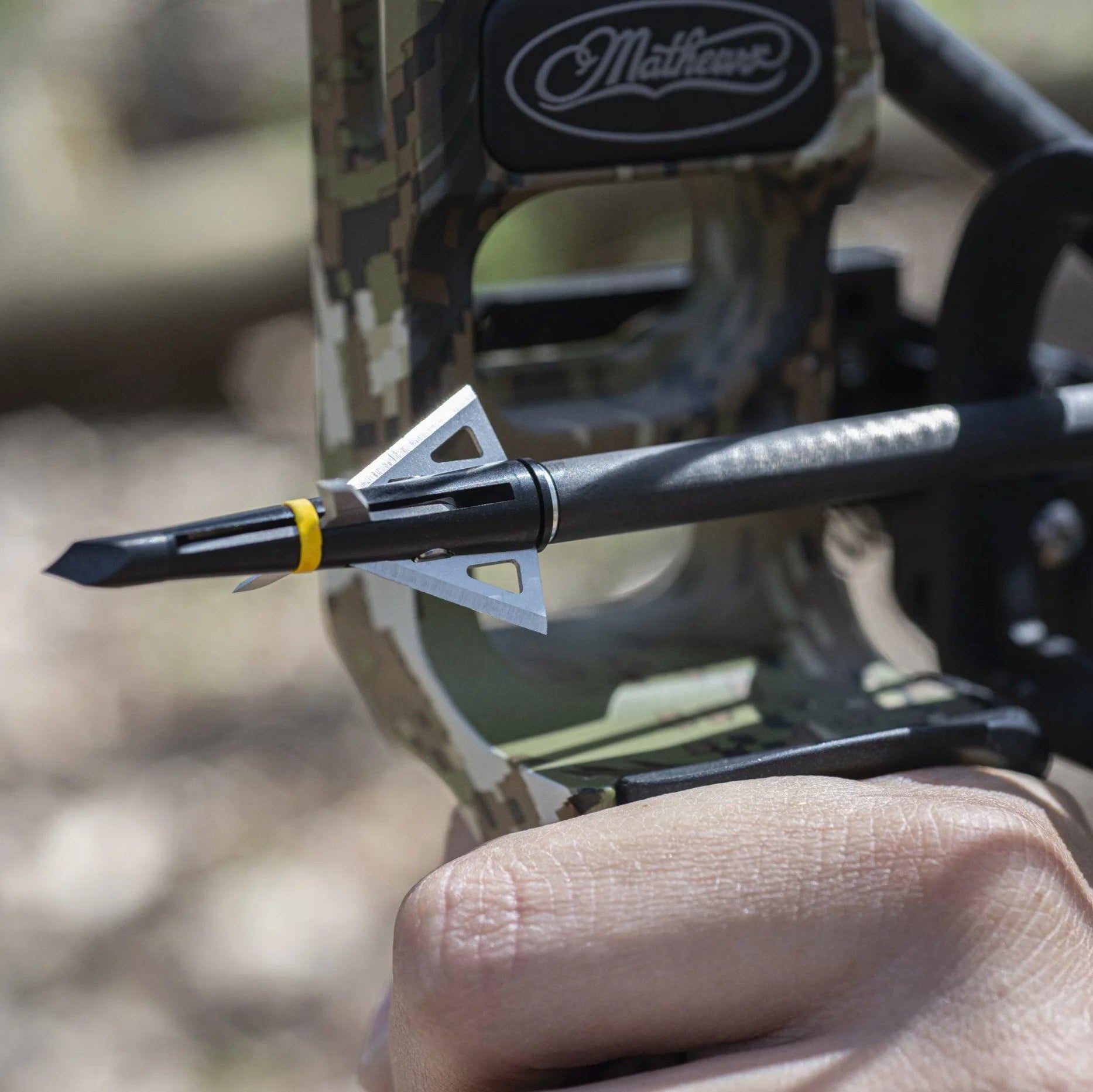 SWHACKER #257 HYBRID 100 GRAIN, 1.75″ CUT + 1″ BLEEDER - Young Wild Hunters