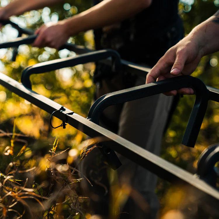 TREE LADDER WITH SAFETY ROPE - Young Wild Hunters